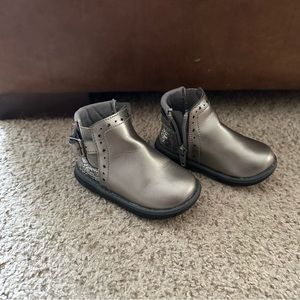Stride Rite Silver Toddler Boots 5W